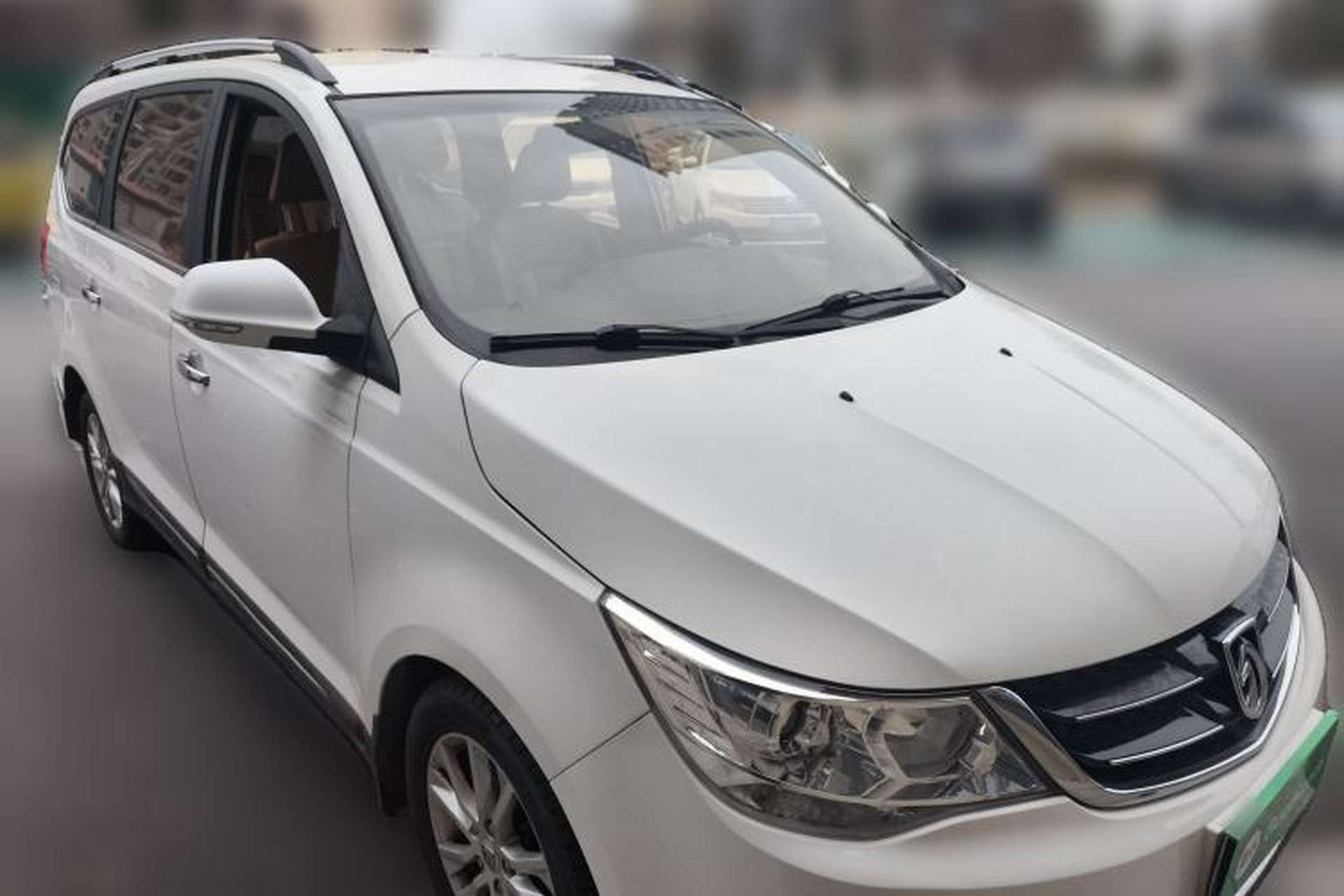 Used Baojun 730 2016 1.5L Manual Comfort Version 7 Seats China V Emission Standard Front Right 45 Deg