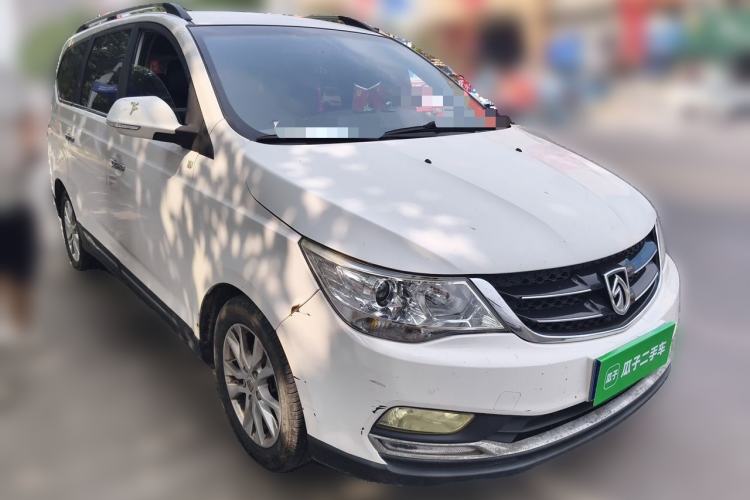 Used Baojun 730 2016 1.5L Manual Comfort Version 7 Seats China V Emission Standard Front Right 45 Deg