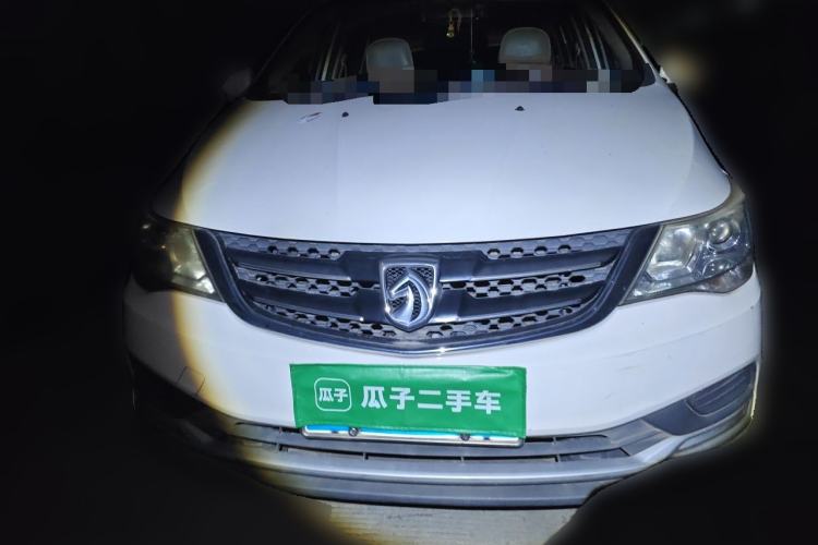 Used Baojun 730 2016 Revised 1.5L Manual Standard Version 7 Seats China V Emission Standard Front