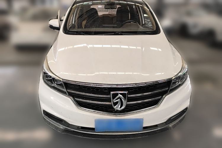 Used Baojun 730 2016 1.5T Manual Luxury Edition 7 Seats Front