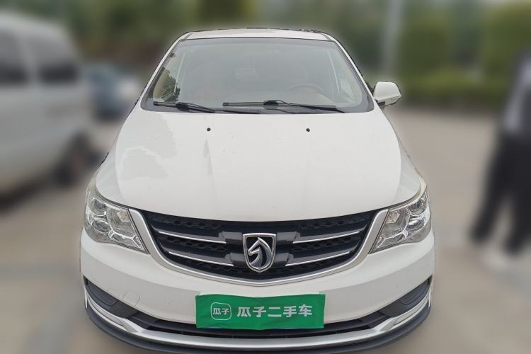 Used Baojun 730 2016 Revised 1.5L Manual Standard Version 7 Seats China V Emission Standard Front