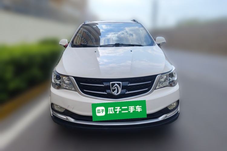 Used Baojun 730 2016 Revised 1.5L Manual Standard Version 7 Seats China V Emission Standard Front