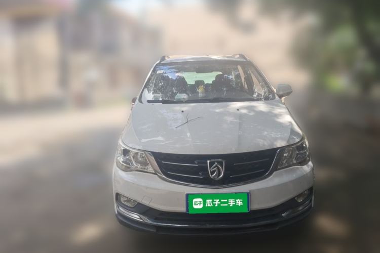 Used Baojun 730 2016 1.5T Manual Comfort Version 7 Seats Front
