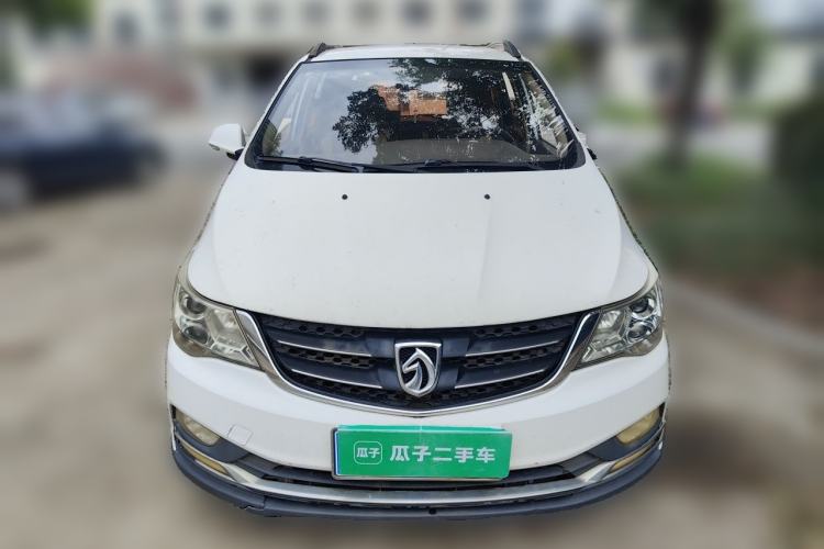 Used Baojun 730 2016 1.5T Manual Comfort Version 7 Seats Front