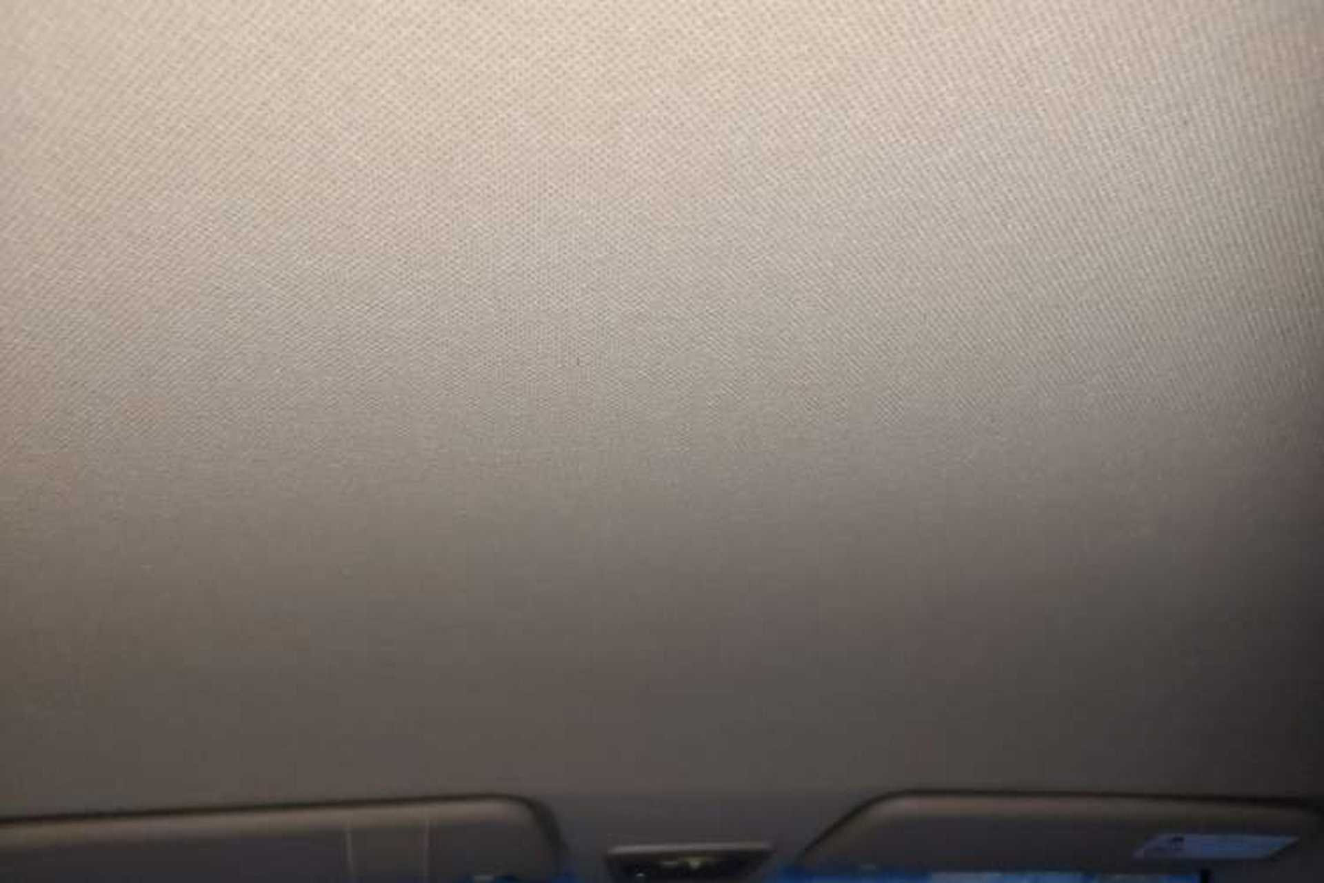 Used Baojun 730 2016 1.5L Manual Standard Version 7 Seats Headliner