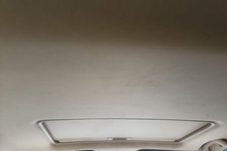 Used Baojun 730 2016 1.8L iAMT Luxury Model 7 Seats Headliner