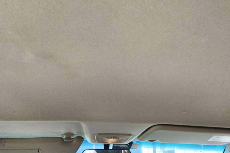 Used Baojun 730 2016 1.5L Manual Comfort Version 7 Seats China V Emission Standard Headliner