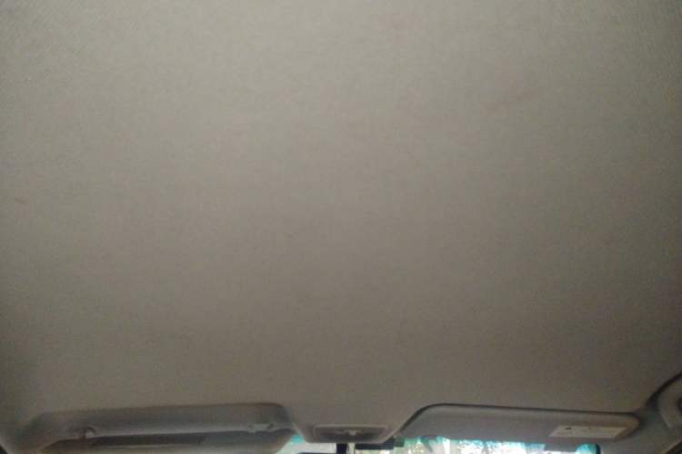 Used Baojun 730 2016 1.5L Manual Comfort Version 7 Seats China V Emission Standard Headliner