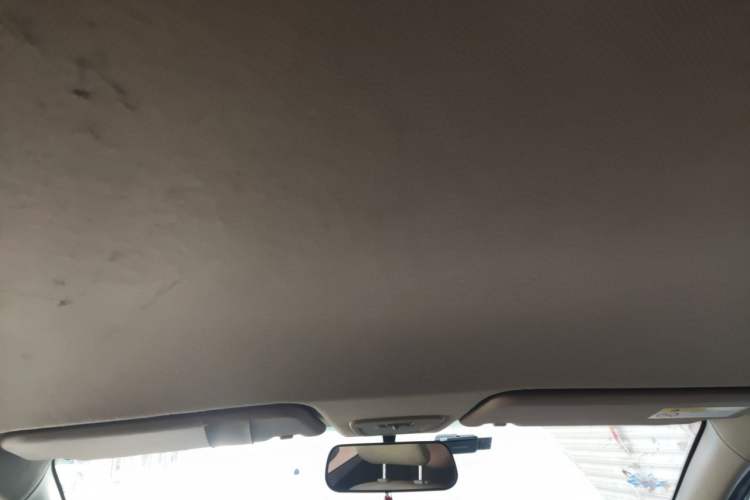 Used Baojun 730 2016 1.5L Manual Comfort Version 7 Seats China V Emission Standard Headliner