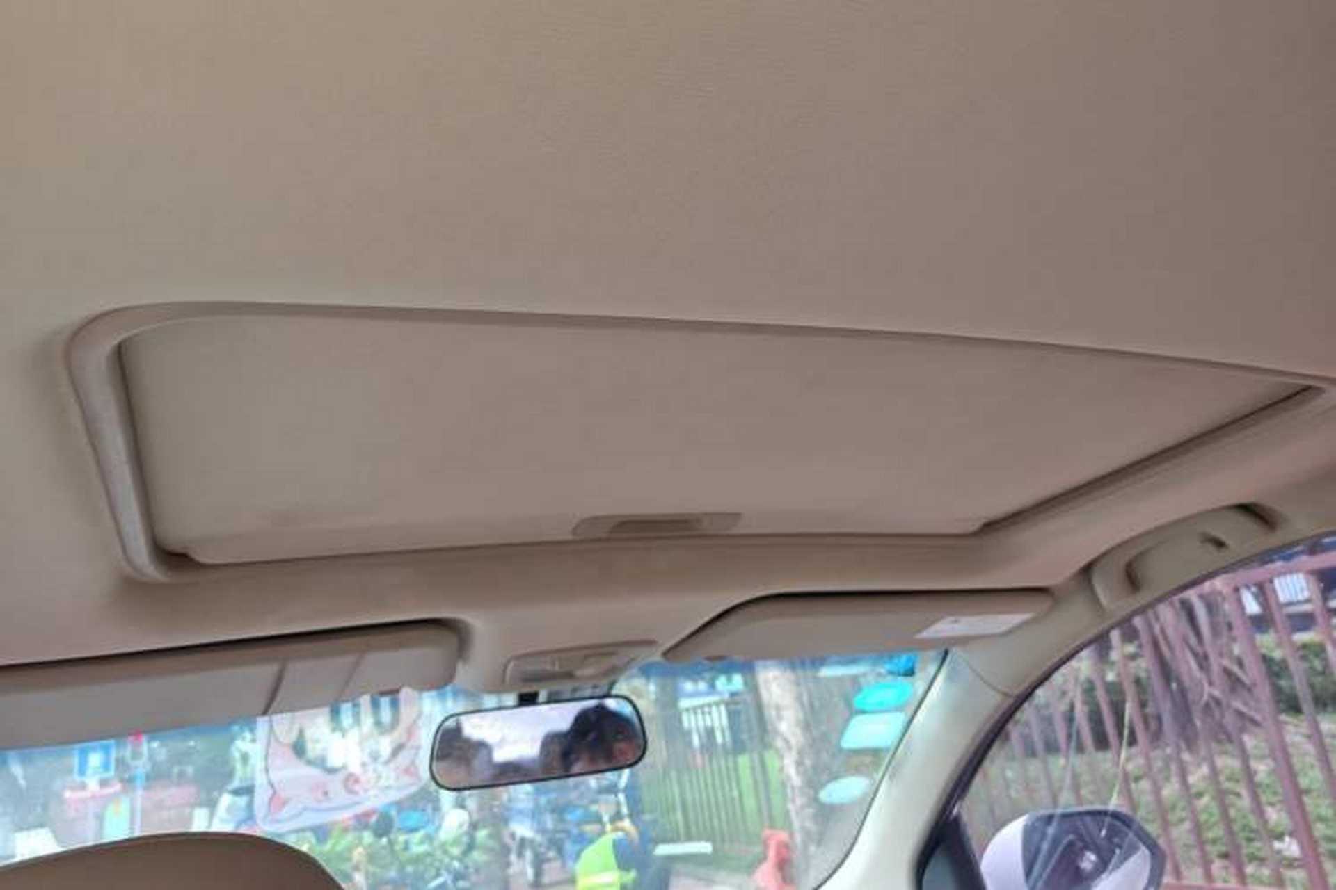 Used Baojun 730 2016 1.8L iAMT Luxury Model 7 Seats Headliner