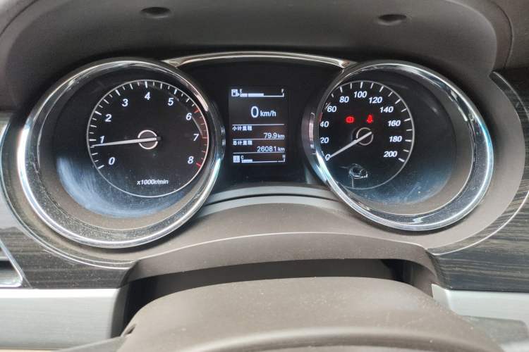 Used Baojun 730 2016 1.5L Manual Comfort Version 7 Seats China V Emission Standard Instrument Cluster