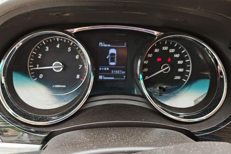 Used Baojun 730 2016 1.5L Manual Comfort Version 7 Seats China V Emission Standard Instrument Cluster