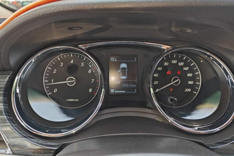 Used Baojun 730 2016 1.5L Manual Comfort Version 7 Seats China V Emission Standard Instrument Cluster