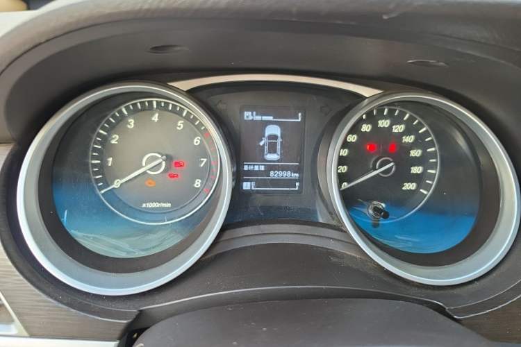 Used Baojun 730 2016 1.5L Manual Value Edition 7 Seats China V Emission Standard Instrument Cluster