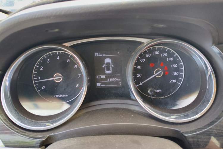 Used Baojun 730 2016 1.5L Manual Comfort Version 7 Seats China V Emission Standard Instrument Cluster
