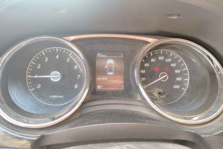 Used Baojun 730 2016 1.5L Manual Comfort Version 7 Seats China V Emission Standard Instrument Cluster