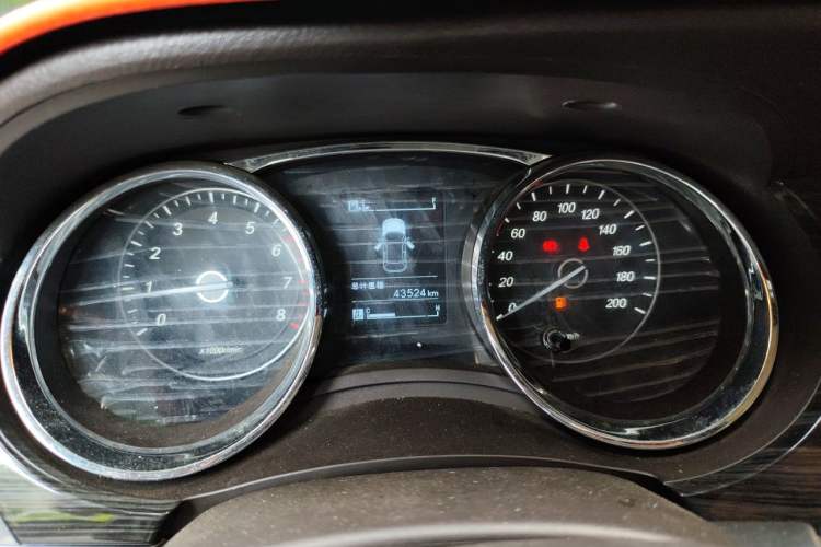 Used Baojun 730 2016 1.5L Manual Comfort Version 7 Seats China V Emission Standard Instrument Cluster