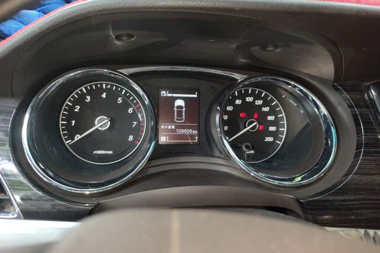 Used Baojun 730 2016 1.5L Manual Luxury Edition 7 Seats Instrument Cluster
