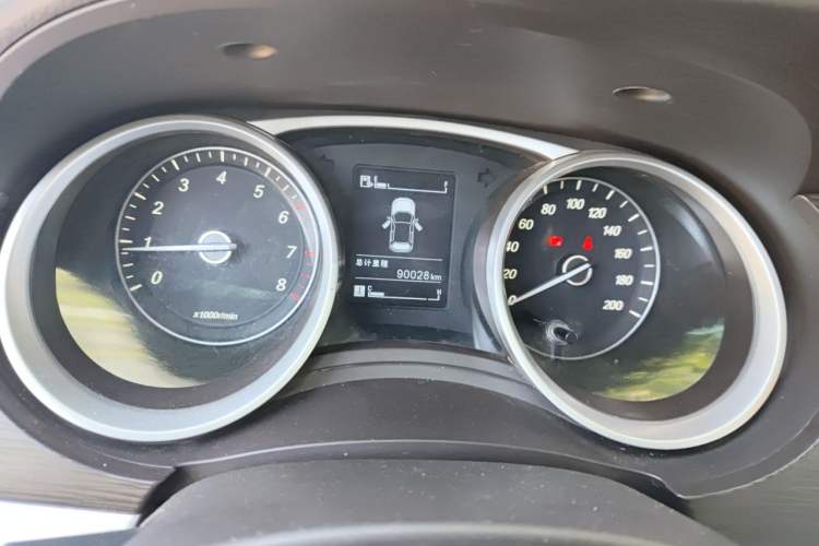 Used Baojun 730 2016 1.5L Manual Standard Version 7 Seats Instrument Cluster