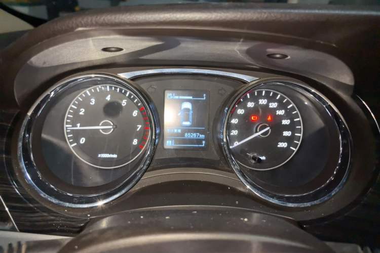 Used Baojun 730 2016 1.5L Manual Luxury Edition 7 Seats Instrument Cluster