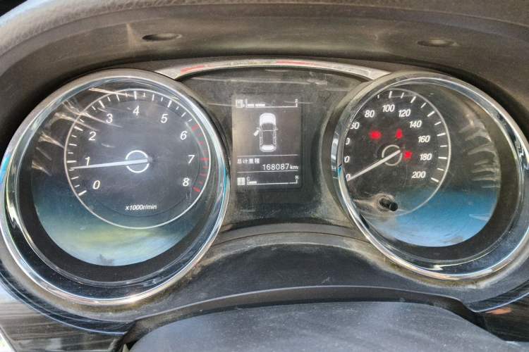Used Baojun 730 2016 1.5L Manual Comfort Version 7 Seats China V Emission Standard Instrument Cluster