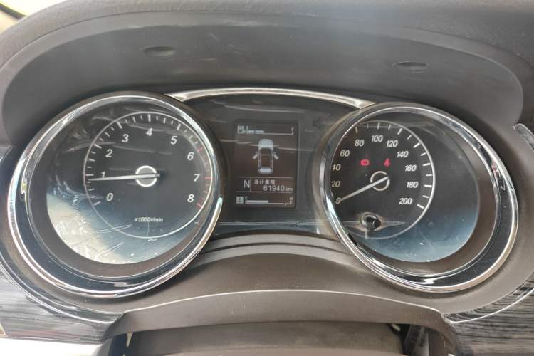 Used Baojun 730 2016 1.8L iAMT Comfort Version 7 Seats Instrument Cluster
