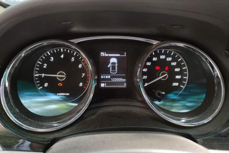 Used Baojun 730 2016 1.5L Manual Comfort Version 7 Seats China V Emission Standard Instrument Cluster