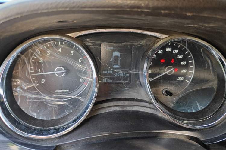 Used Baojun 730 2016 1.5L Manual Comfort Version 7 Seats China V Emission Standard Instrument Cluster