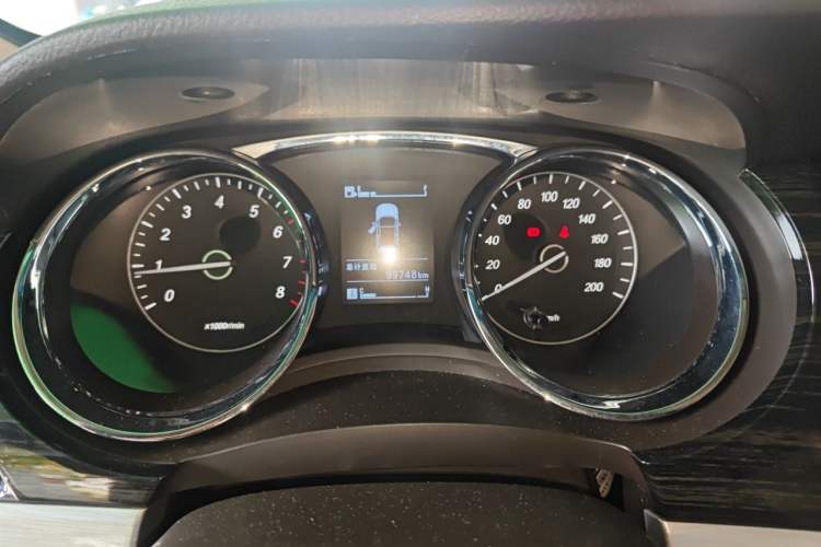 Used Baojun 730 2016 1.5L Manual Comfort Version 7 Seats China V Emission Standard Instrument Cluster