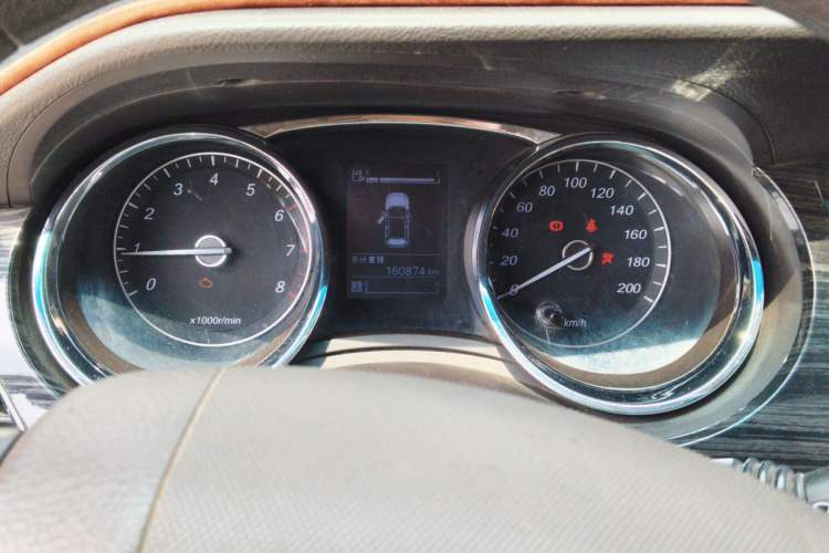 Used Baojun 730 2016 1.5L Manual Comfort Version 7 Seats China V Emission Standard Instrument Cluster