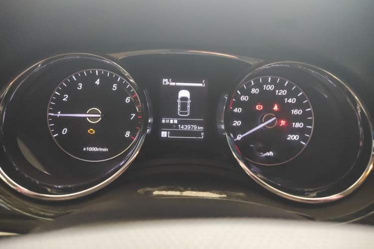 Used Baojun 730 2016 1.5L Manual Comfort Version 7 Seats China V Emission Standard Instrument Cluster