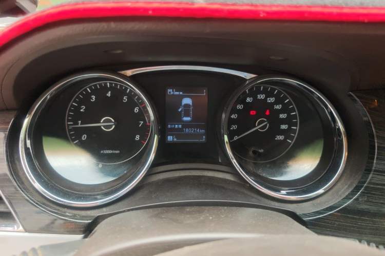 Used Baojun 730 2016 1.5L Manual Comfort Version 7 Seats China V Emission Standard Instrument Cluster