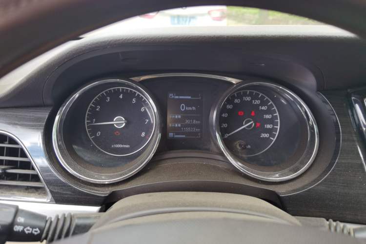 Used Baojun 730 2016 1.5L Manual Comfort Version 7 Seats China V Emission Standard Instrument Cluster
