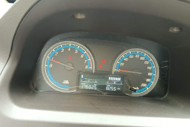 Used Baojun 730 2016 1.5L Manual Value Edition 7 Seats China V Emission Standard Instrument Cluster