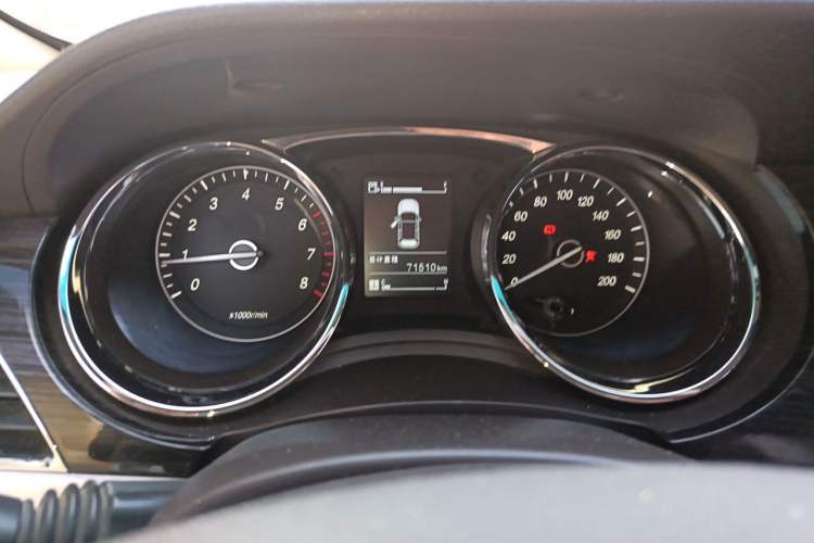 Used Baojun 730 2016 1.5L Manual Luxury Edition 7 Seats Instrument Cluster