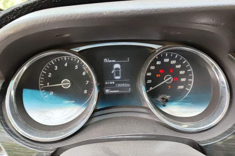 Used Baojun 730 2016 1.5L Manual Standard Version 7 Seats Instrument Cluster