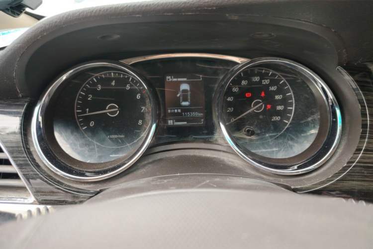 Used Baojun 730 2016 1.5L Manual Comfort Version 7 Seats China V Emission Standard Instrument Cluster