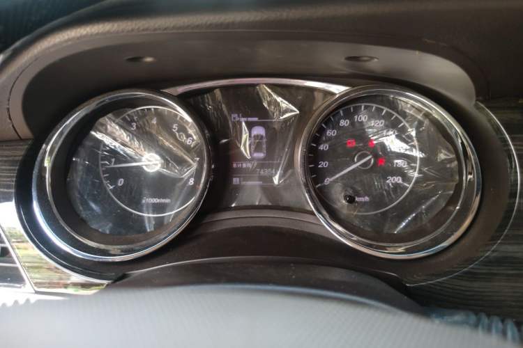 Used Baojun 730 2016 1.5L Manual Comfort Version 7 Seats China V Emission Standard Instrument Cluster