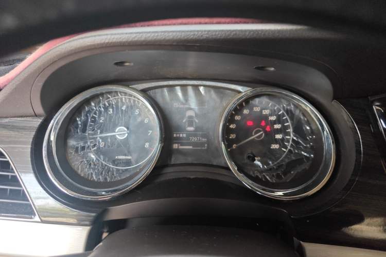 Used Baojun 730 2016 1.5T Manual Luxury Edition 7 Seats Instrument Cluster