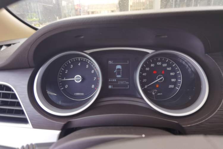 Used Baojun 730 2016 Revised Version 1.5L Manual Standard Model 5 Seats Instrument Cluster