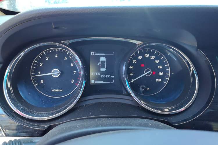 Used Baojun 730 2016 1.8L Manual Comfort Version 7 Seats Instrument Cluster
