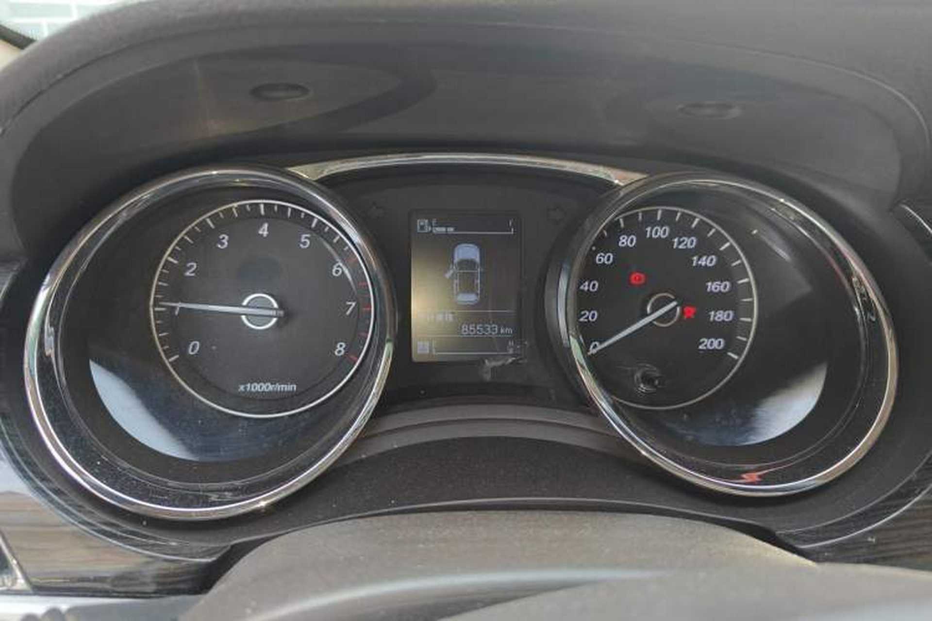 Used Baojun 730 2016 1.5L Manual Comfort Version 7 Seats China V Emission Standard Instrument Cluster
