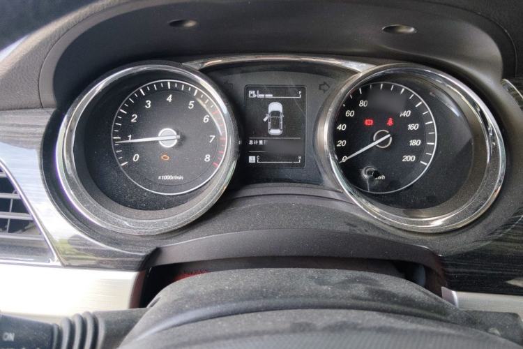 Used Baojun 730 2016 1.5T Manual Comfort Version 7 Seats Instrument Cluster