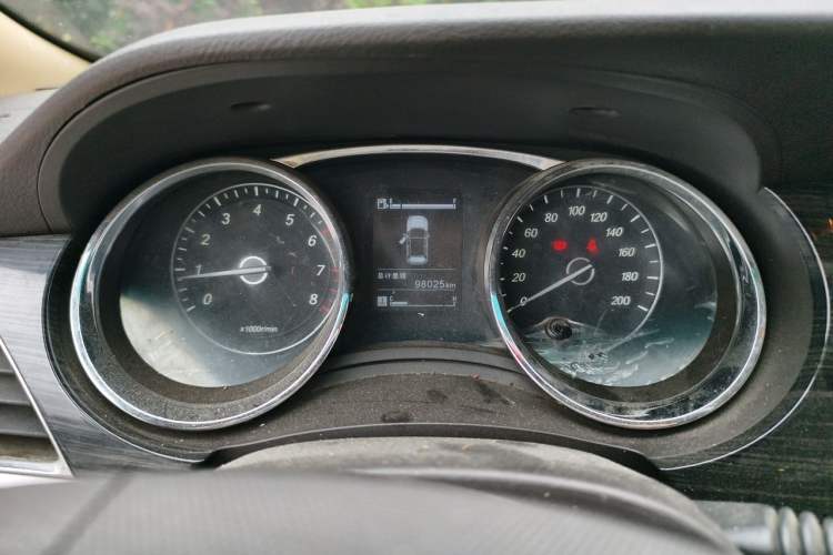Used Baojun 730 2016 1.5L Manual Comfort Version 7 Seats China V Emission Standard Instrument Cluster