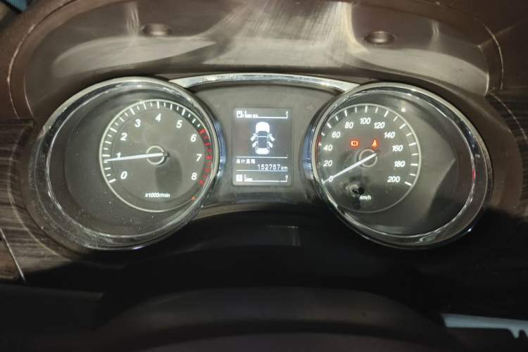 Used Baojun 730 2016 1.5L Manual Comfort Version 7 Seats China V Emission Standard Instrument Cluster