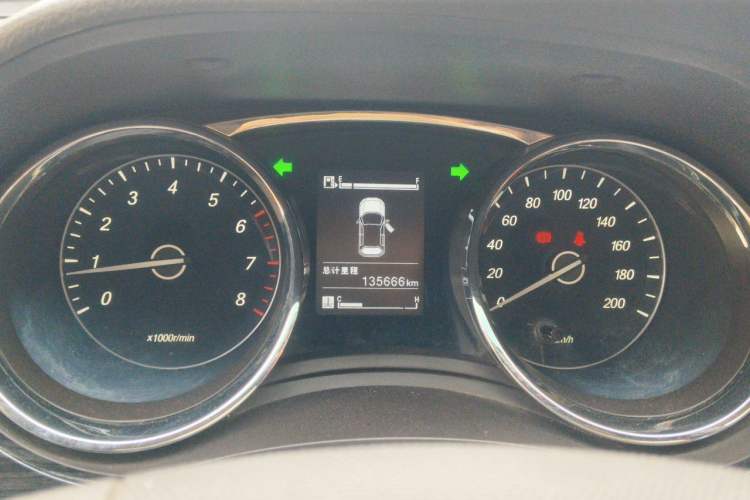 Used Baojun 730 2016 1.5L Manual Luxury Edition 7 Seats Instrument Cluster