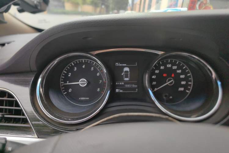 Used Baojun 730 2016 1.5L Manual Luxury Edition 7 Seats Instrument Cluster