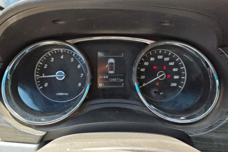 Used Baojun 730 2016 1.5L Manual Comfort Version 7 Seats China V Emission Standard Instrument Cluster