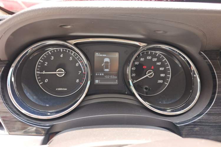 Used Baojun 730 2016 1.5L Manual Comfort Version 7 Seats China V Emission Standard Instrument Cluster
