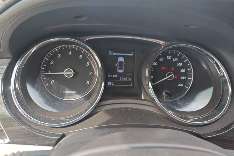Used Baojun 730 2016 1.5L Manual Comfort Version 7 Seats China V Emission Standard Instrument Cluster